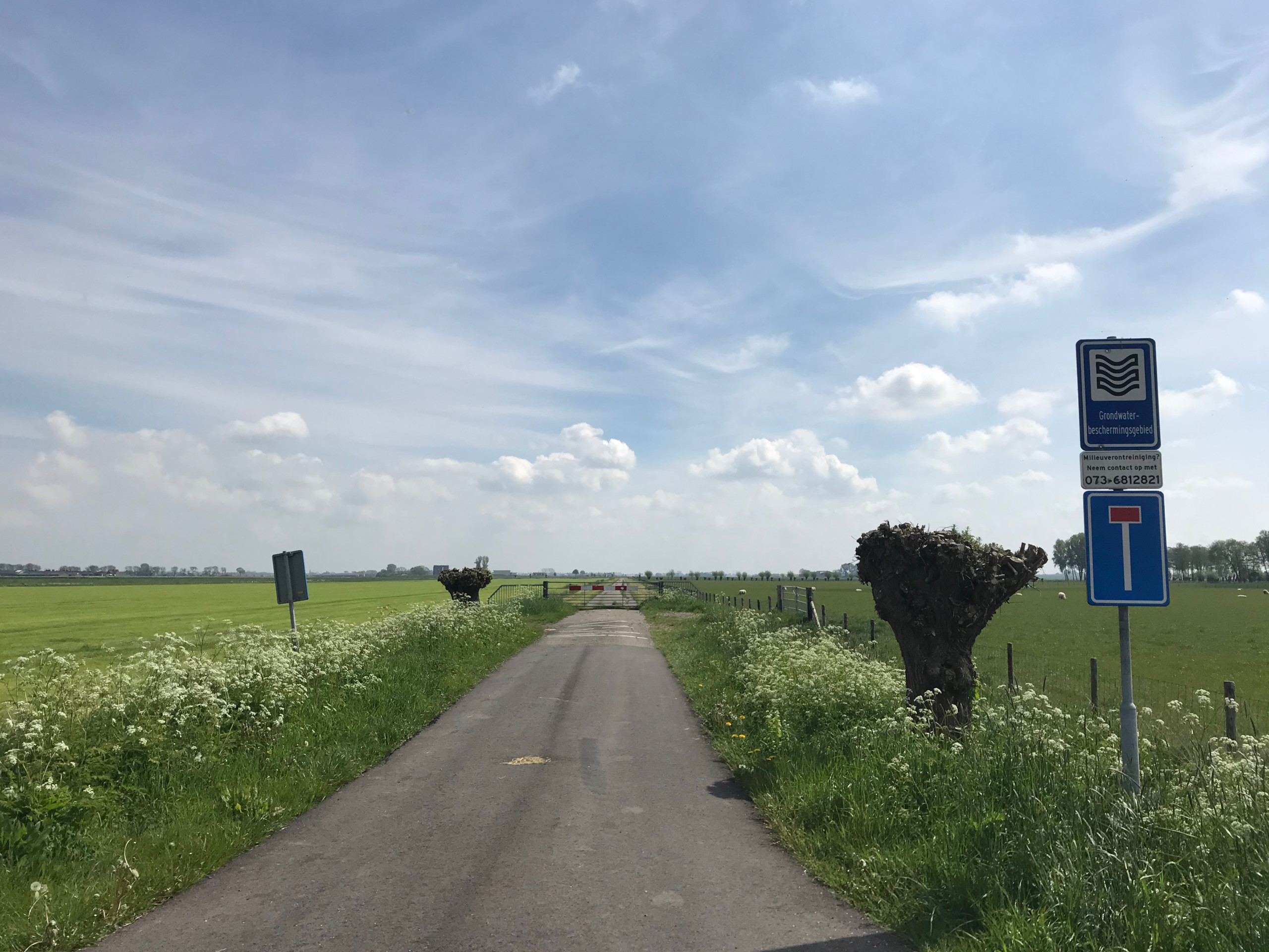 The fields south of Maren.
