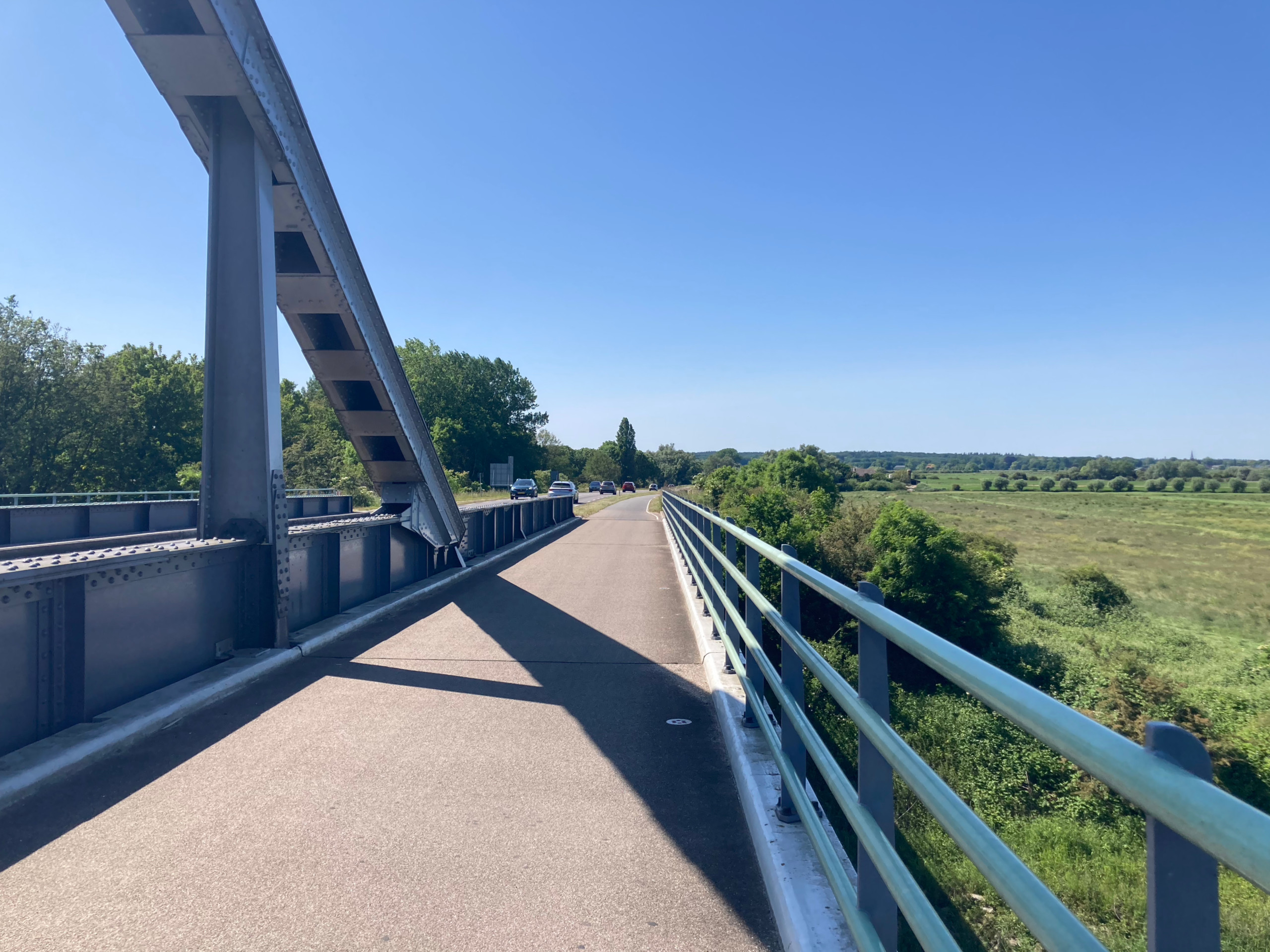 The IJssel bridge at Doesburg: heading for Dieren.