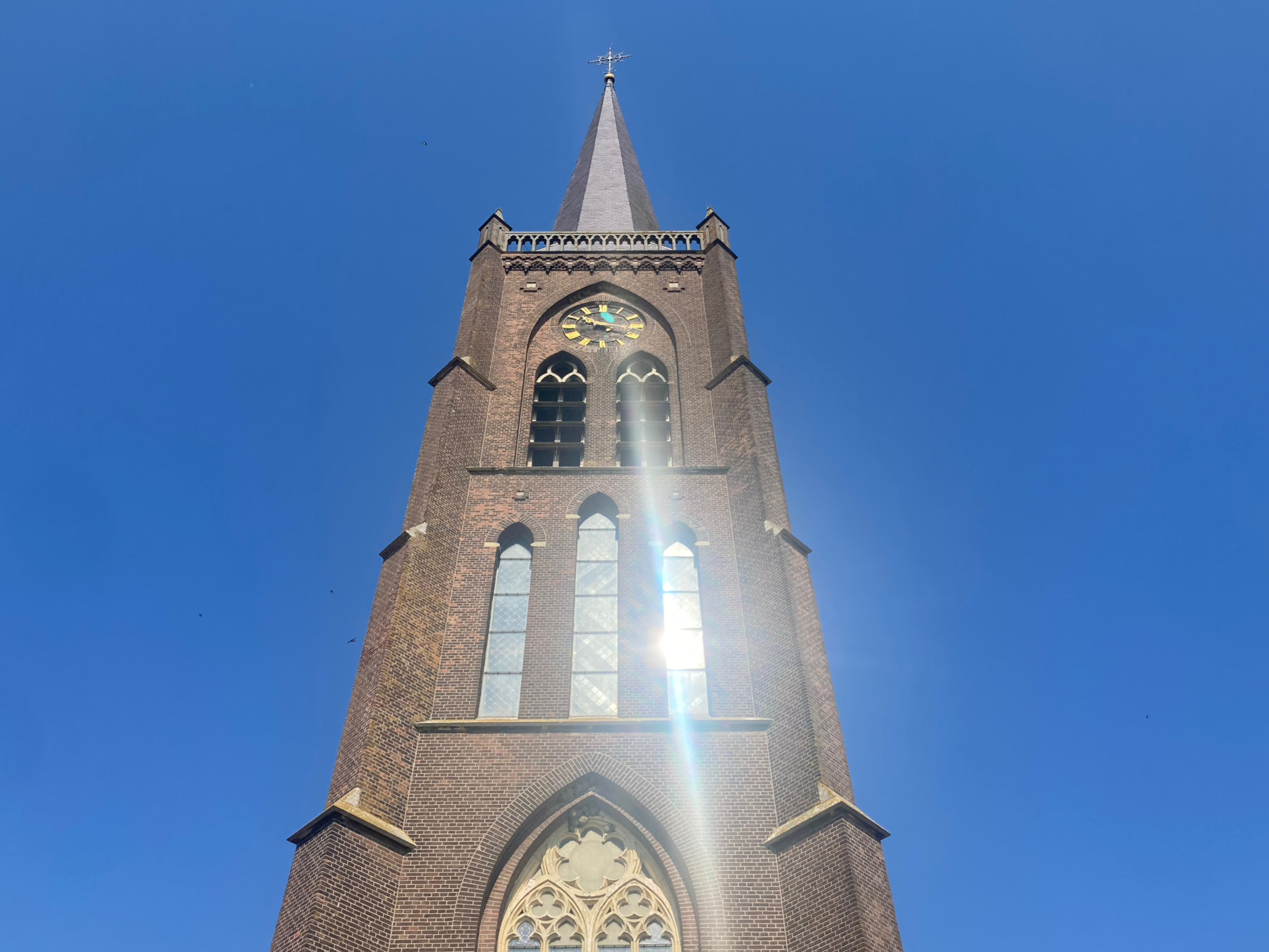 Up close: the church tower of Batenburg.